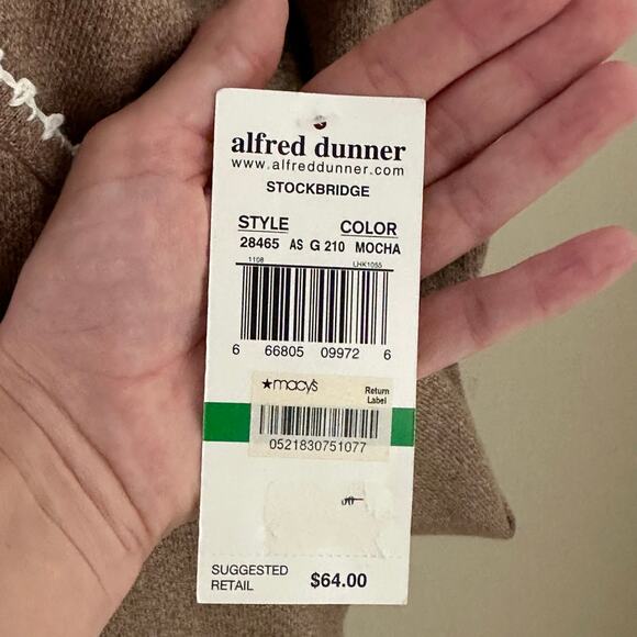 Alfred Dunner Mocha V-Neck Faux Wrap White Flowers Sweater Sz NWT - Picture 6 of 10